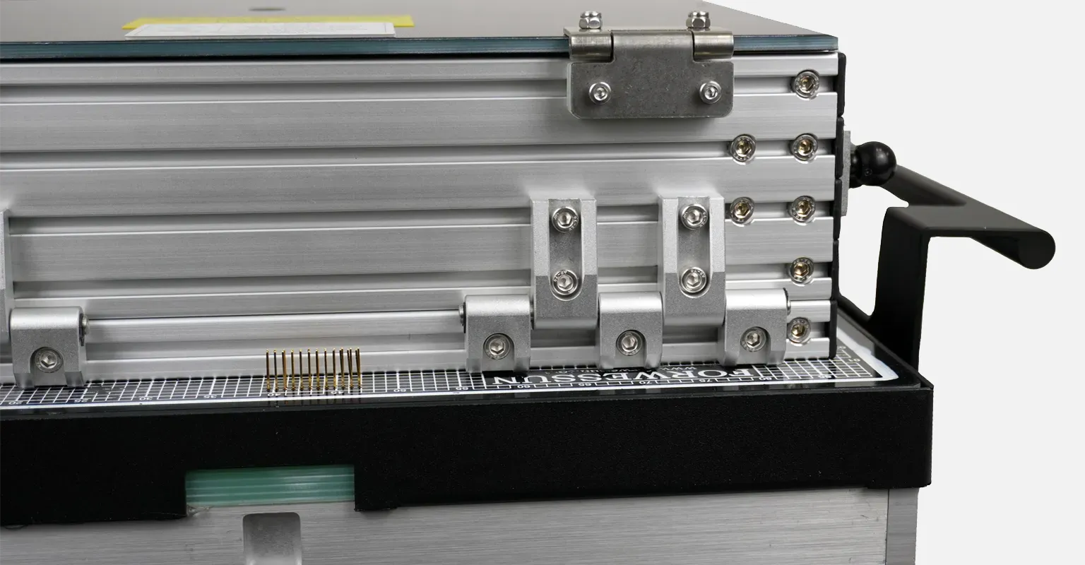 Aluma lift handles close up