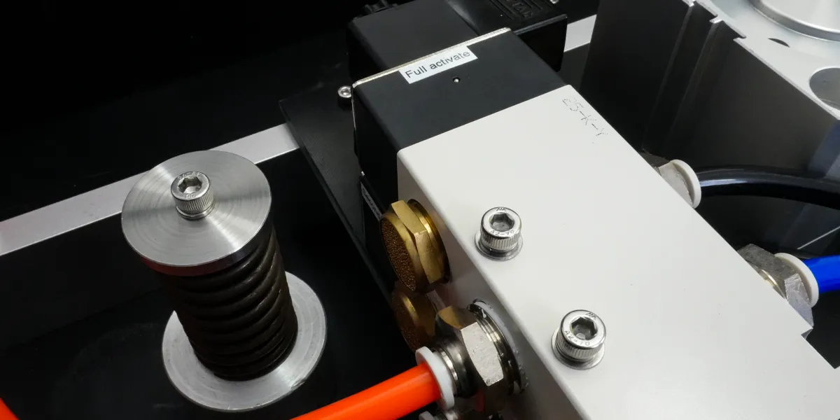 Internal-lid-4 Keysight 3070 Test fixture Internal-lid-4
